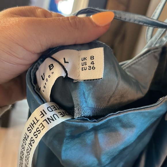 Revolve CLUB LONDON DRESS -NWT Prom evening gown - Picture 5 of 6